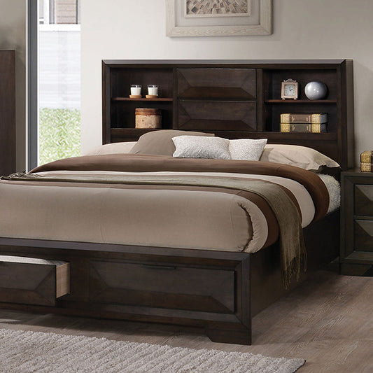 Caistor - Queen Bed