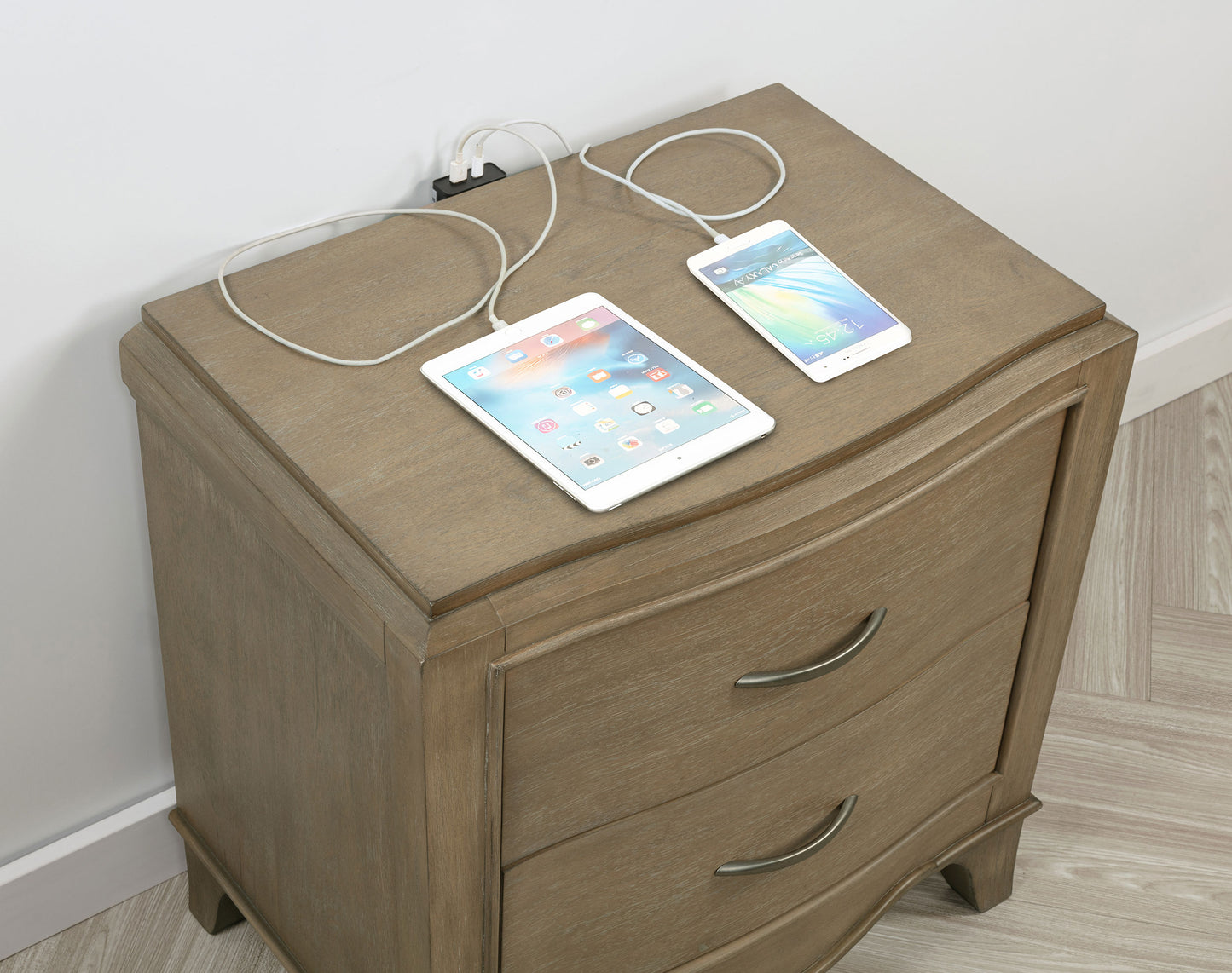 NIGHTSTAND