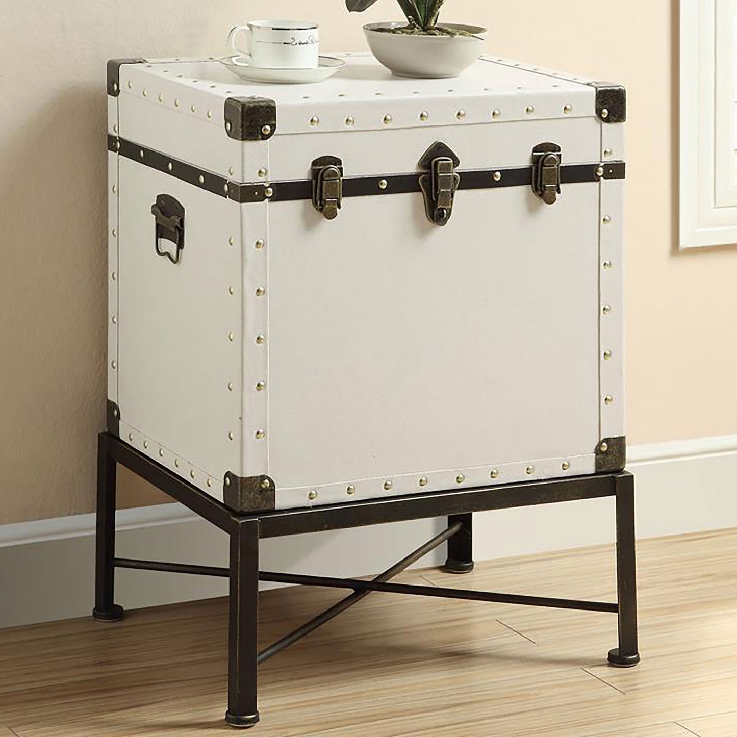 Nancy Upholstered Vintage Side Table Storage Trunk White